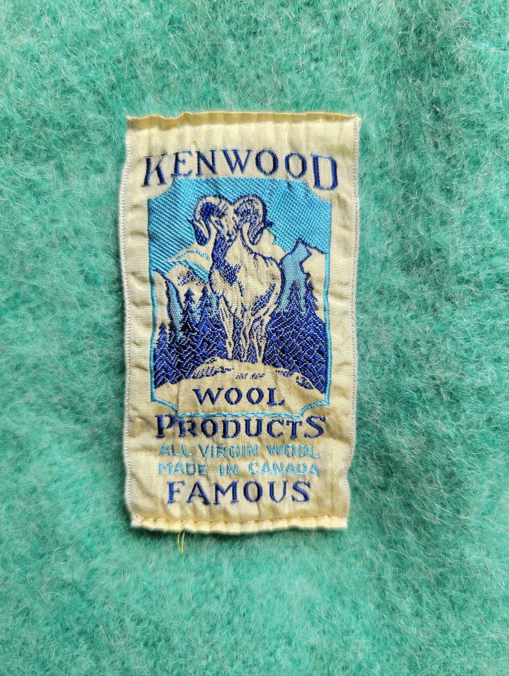 Upcycled Wool Blanket Jacket S • M • L - Picture 9 of 10